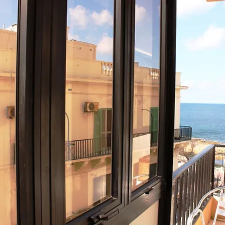 Διαμέρισμα Fleur 3 Bedroom Σλιέμα